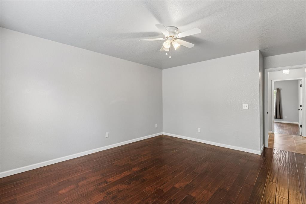 6704 Nw 131st Street Property Photo 19