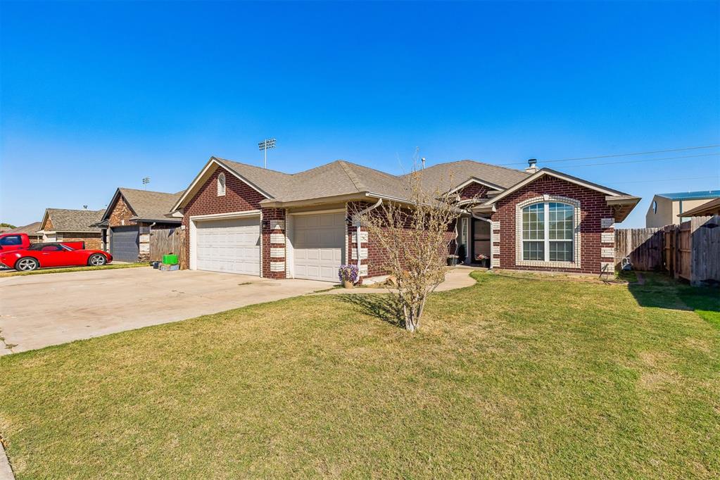 15928 Vicki Drive Property Photo 2
