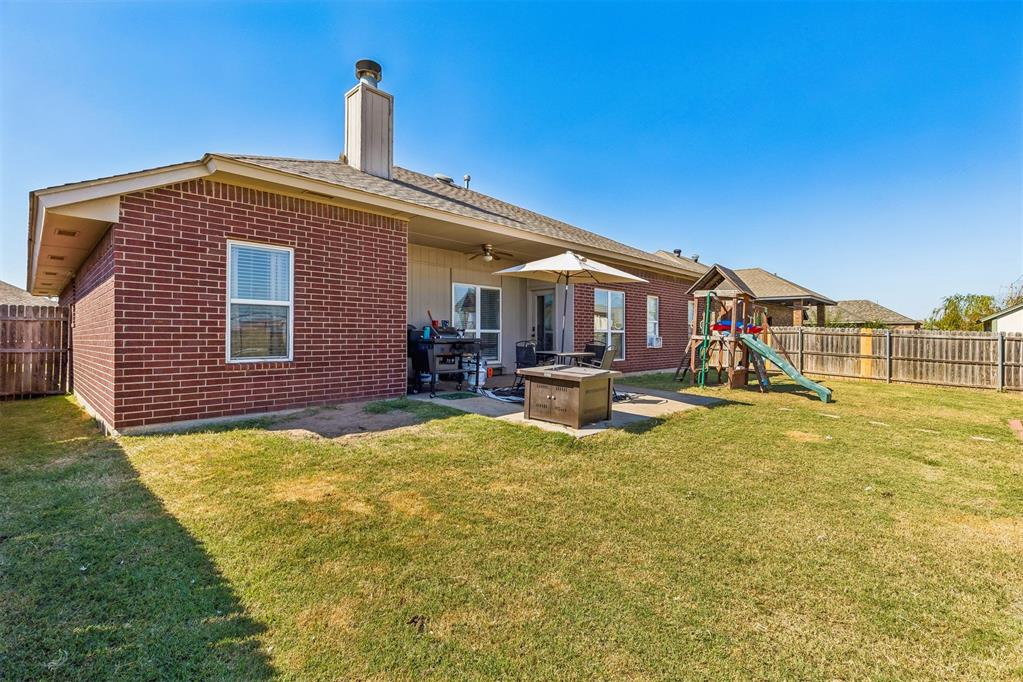 15928 Vicki Drive Property Photo 34