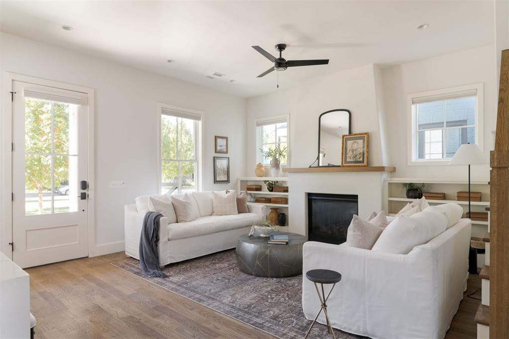 1712 Runway Boulevard Property Photo 9