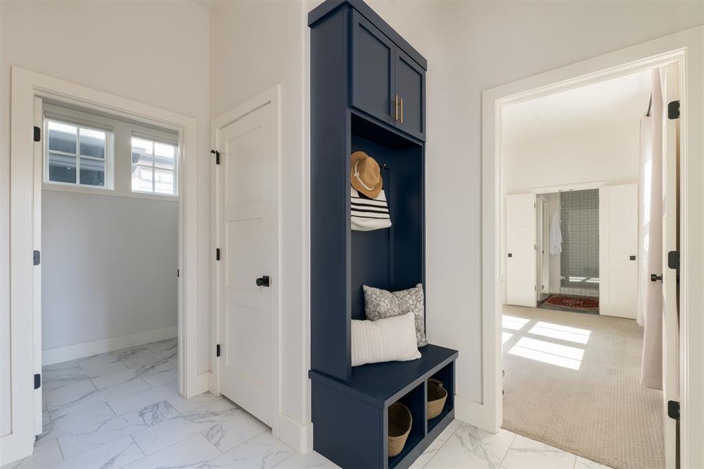 1712 Runway Boulevard Property Photo 23