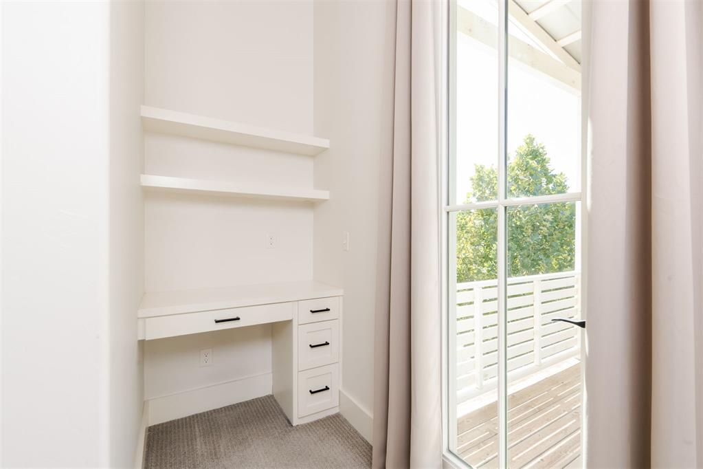 1712 Runway Boulevard Property Photo 37