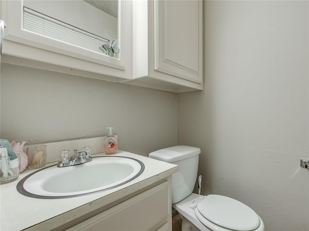 9813 Ne 7th Street Property Photo 15
