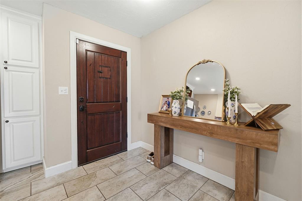 1608 Wilson Street Property Photo 6