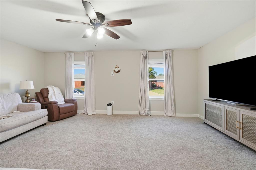 1608 Wilson Street Property Photo 11