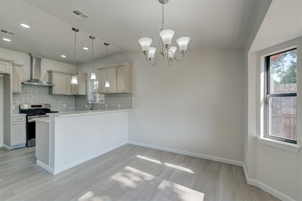11601 Matthews Avenue Property Photo 21
