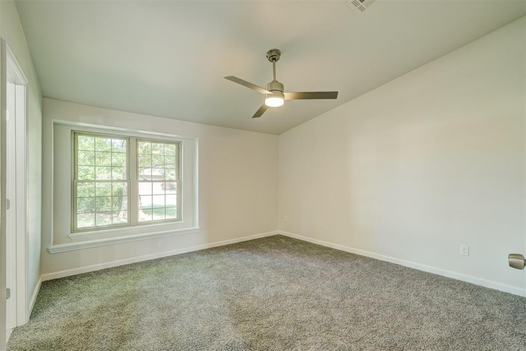 11601 Matthews Avenue Property Photo 22