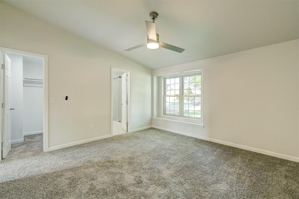 11601 Matthews Avenue Property Photo 23