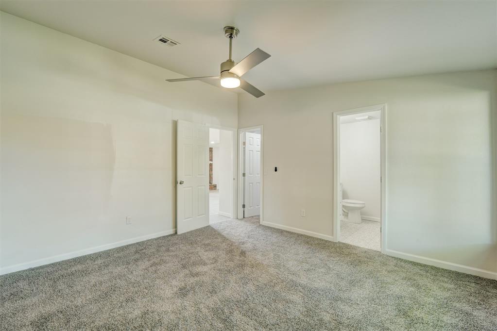 11601 Matthews Avenue Property Photo 24