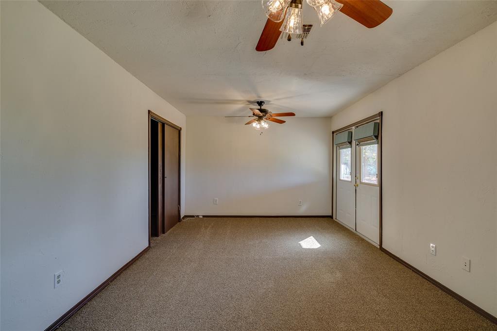 2321 County Road 1268 Property Photo 24