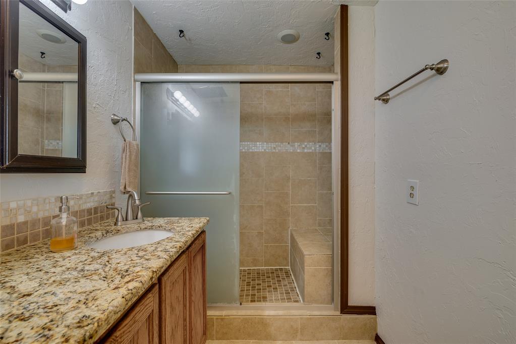 2321 County Road 1268 Property Photo 27
