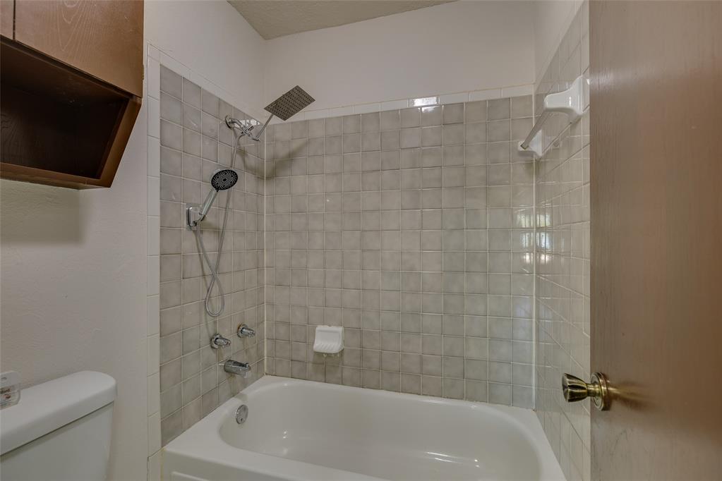 2321 County Road 1268 Property Photo 35