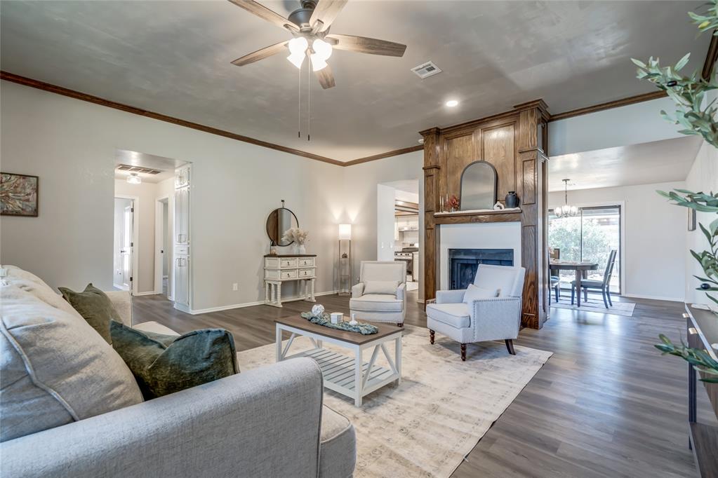 17108 Sunny Hollow Road Property Photo 3