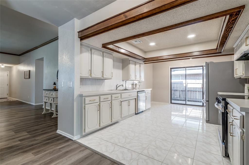 17108 Sunny Hollow Road Property Photo 17