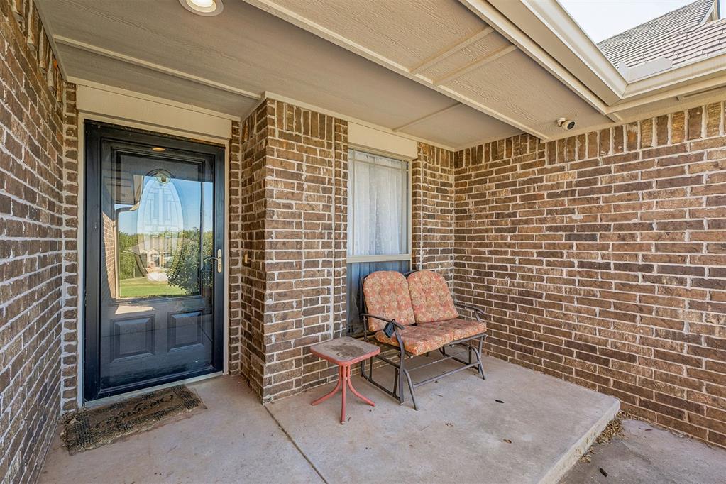 1941 County Road 1212 Property Photo 4