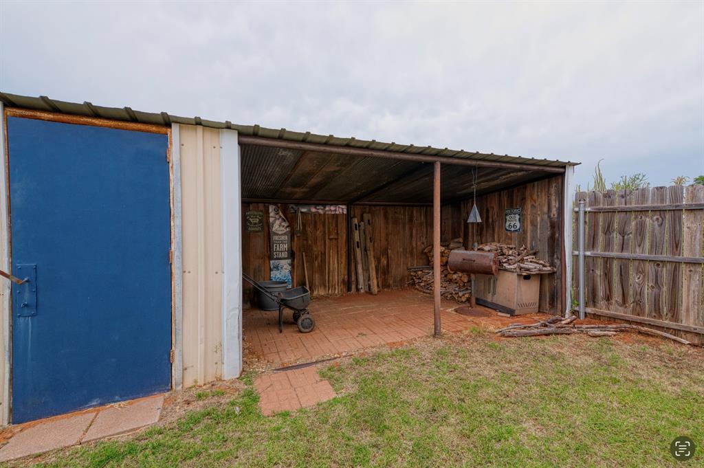 19281 N Route 66 Highway Property Photo 18