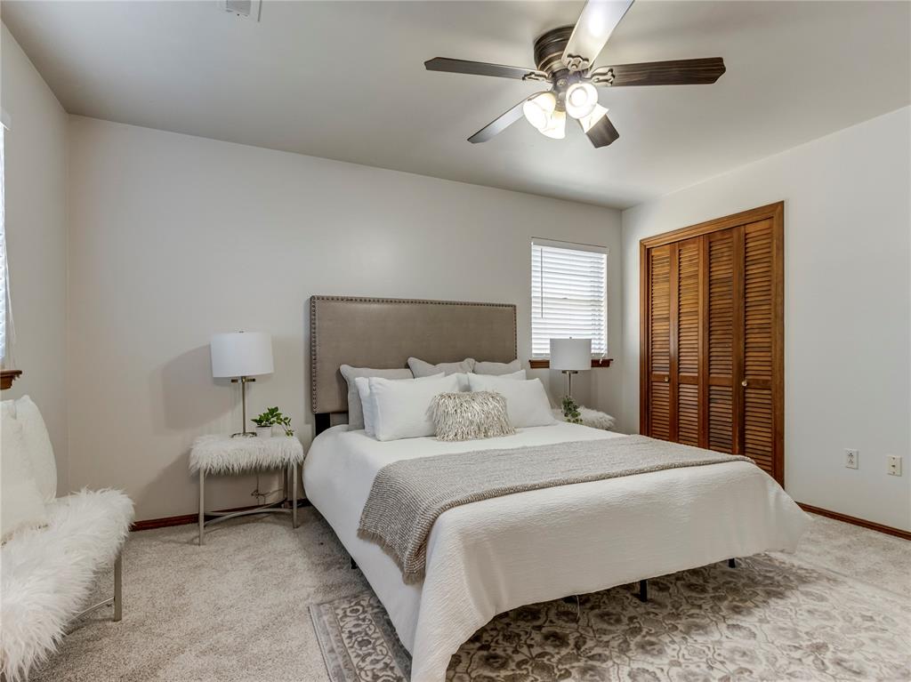 712 W Silver Meadow Drive Property Photo 16