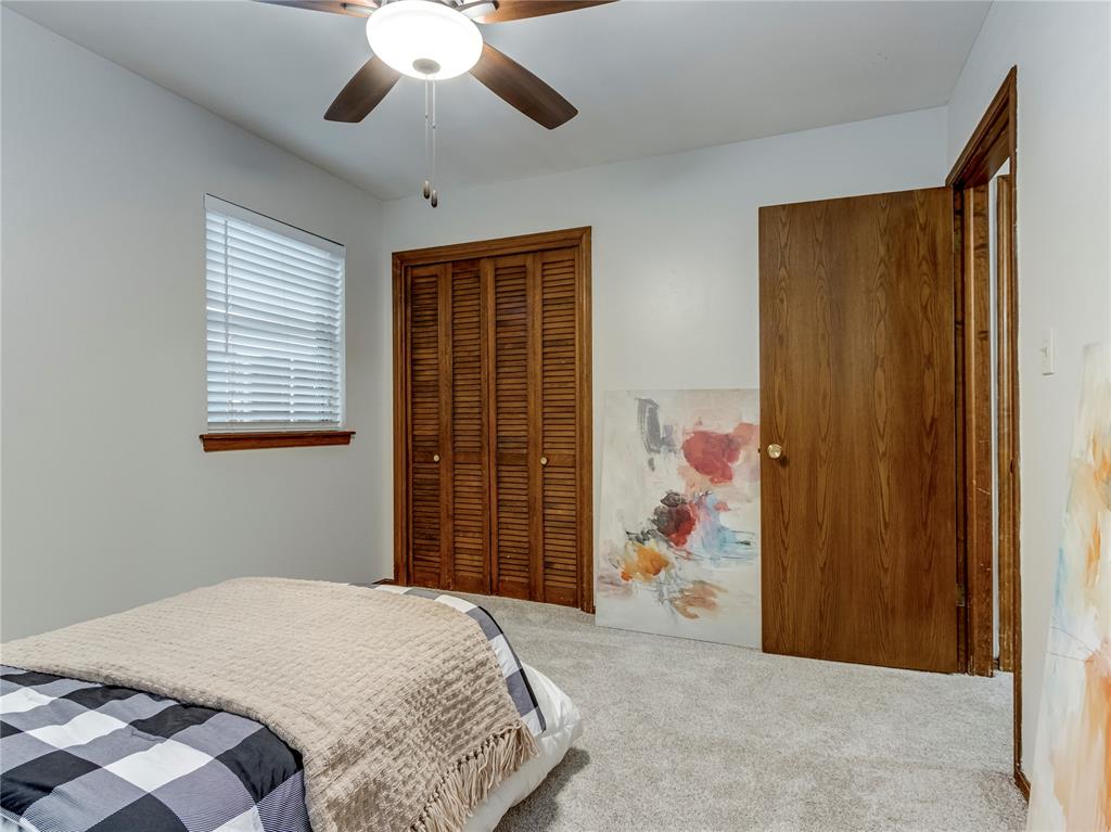 712 W Silver Meadow Drive Property Photo 20
