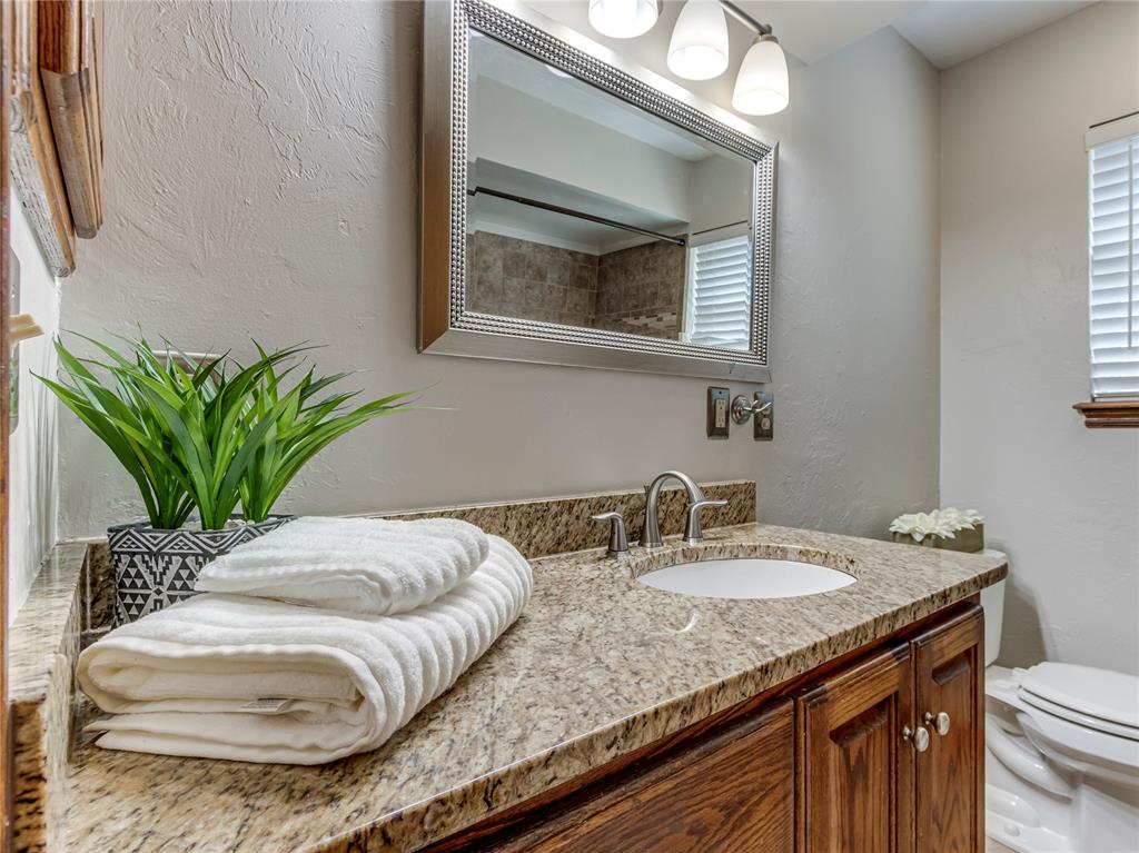 712 W Silver Meadow Drive Property Photo 22