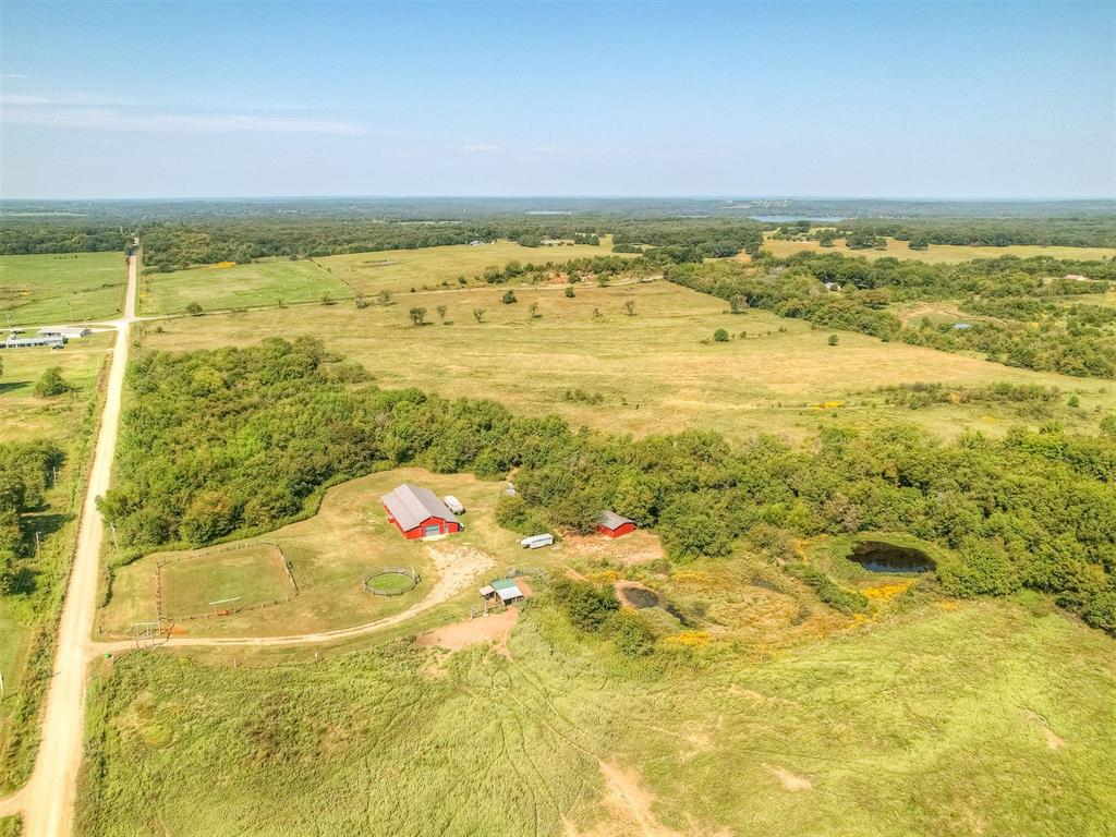 377056 E 1040 Road Property Photo 2