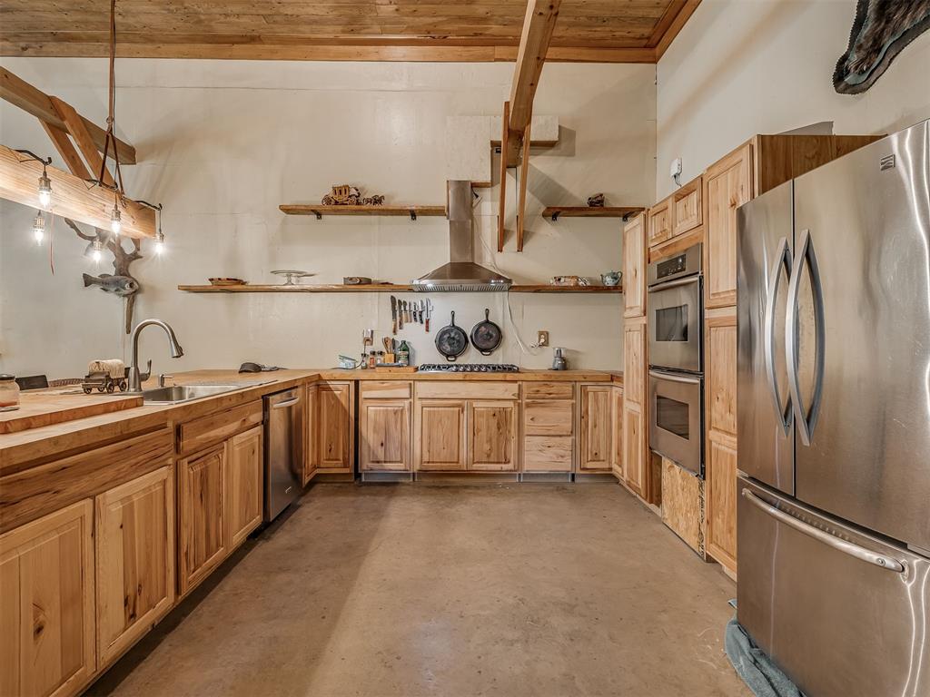 377056 E 1040 Road Property Photo 12