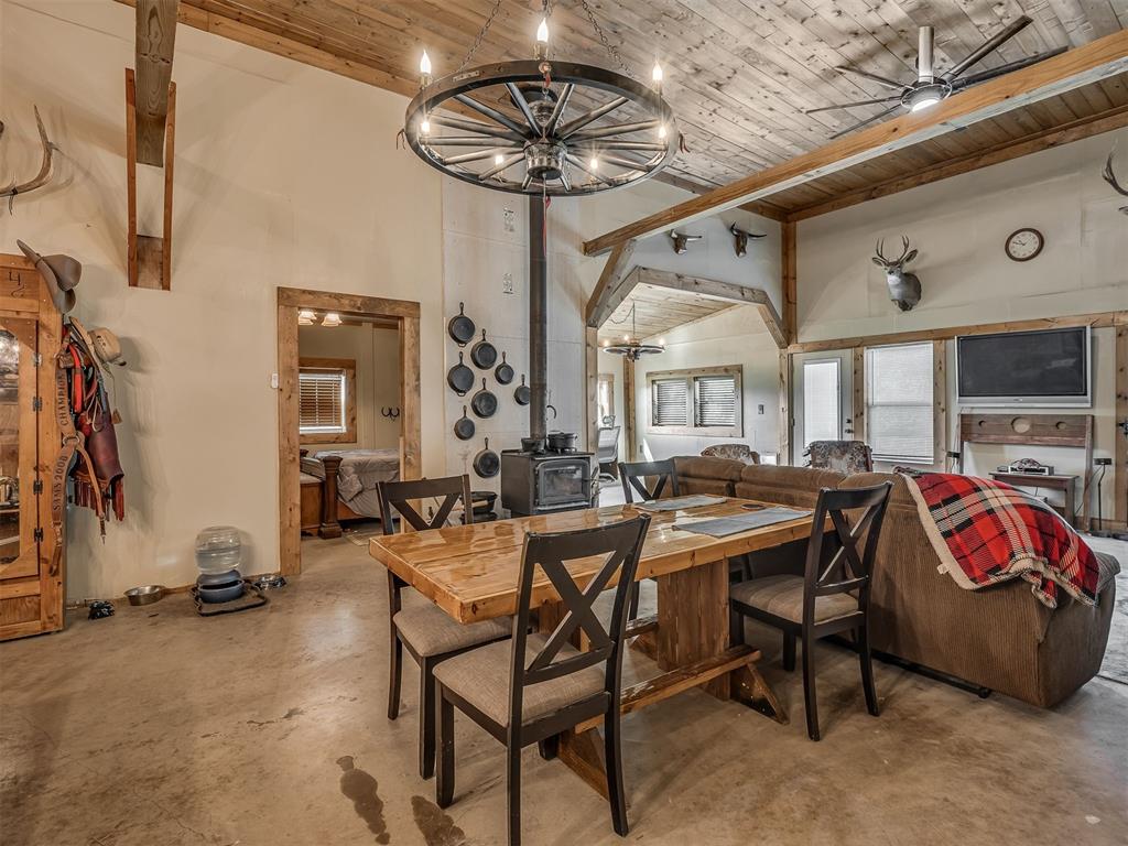377056 E 1040 Road Property Photo 16