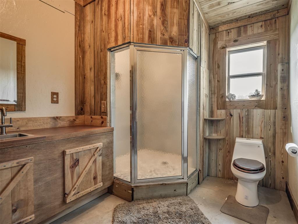 377056 E 1040 Road Property Photo 32