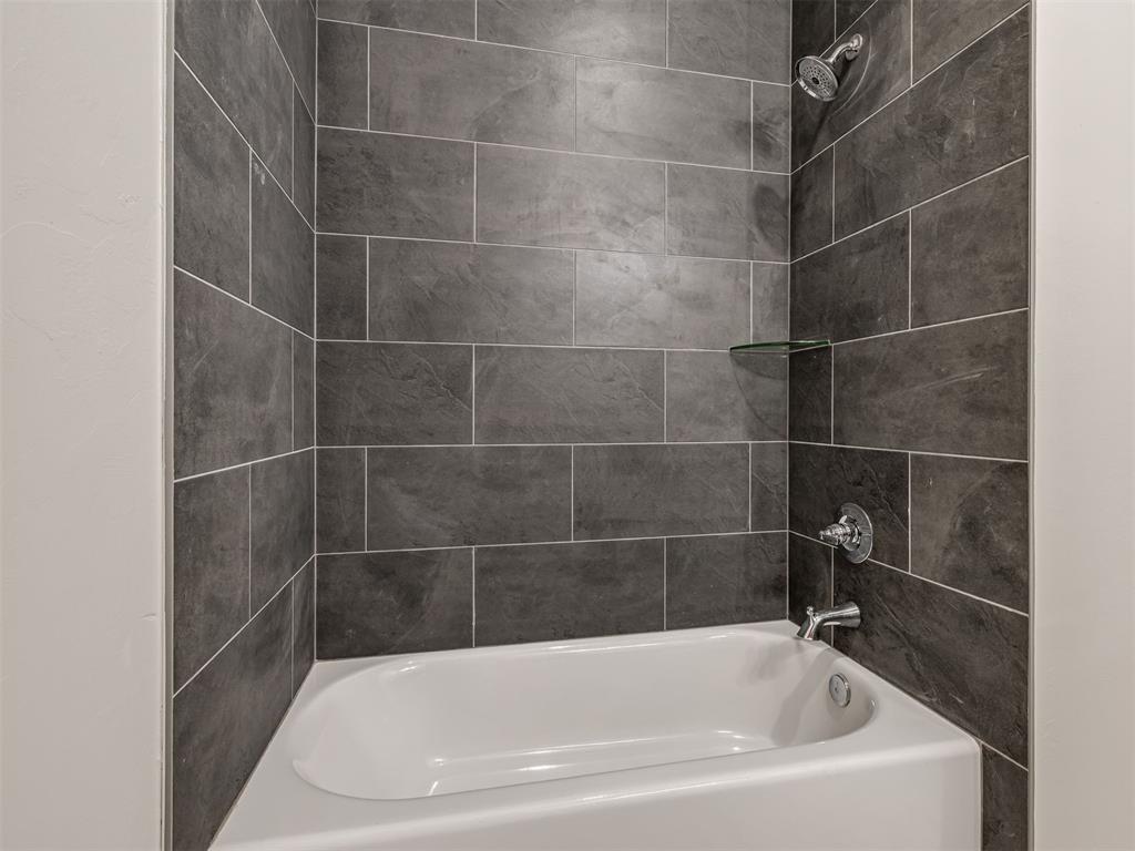12004 Rockbed Drive Property Photo 33