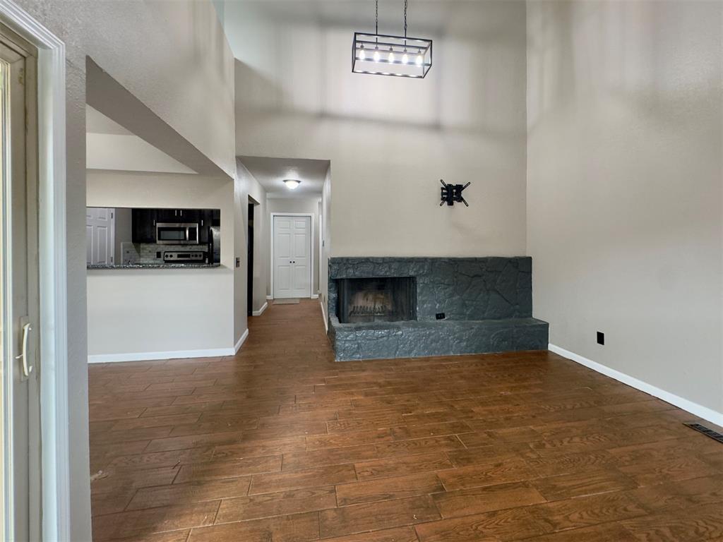 14002 Crossing Way Property Photo 20