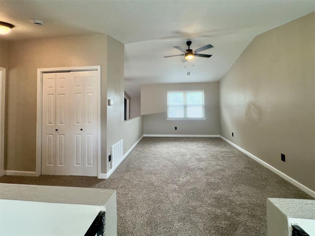 14002 Crossing Way Property Photo 22