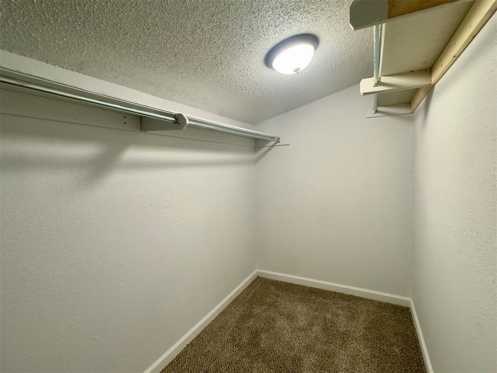 14002 Crossing Way Property Photo 25