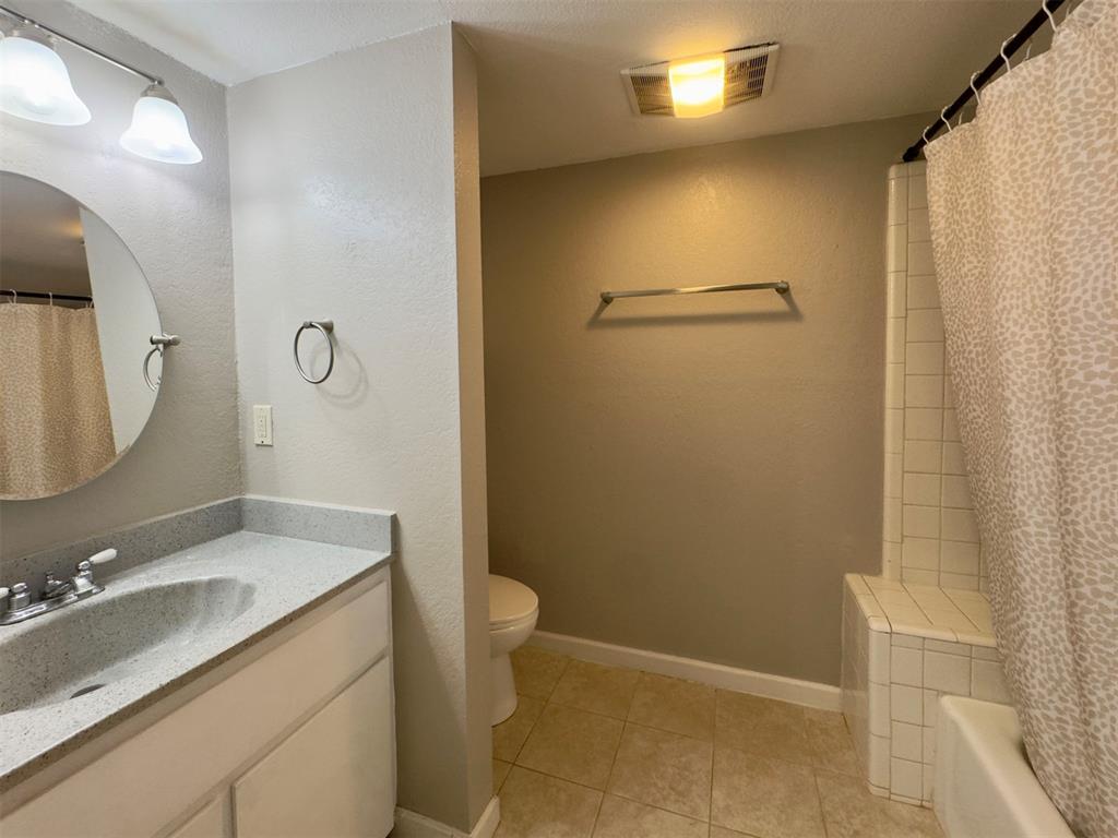 14002 Crossing Way Property Photo 26