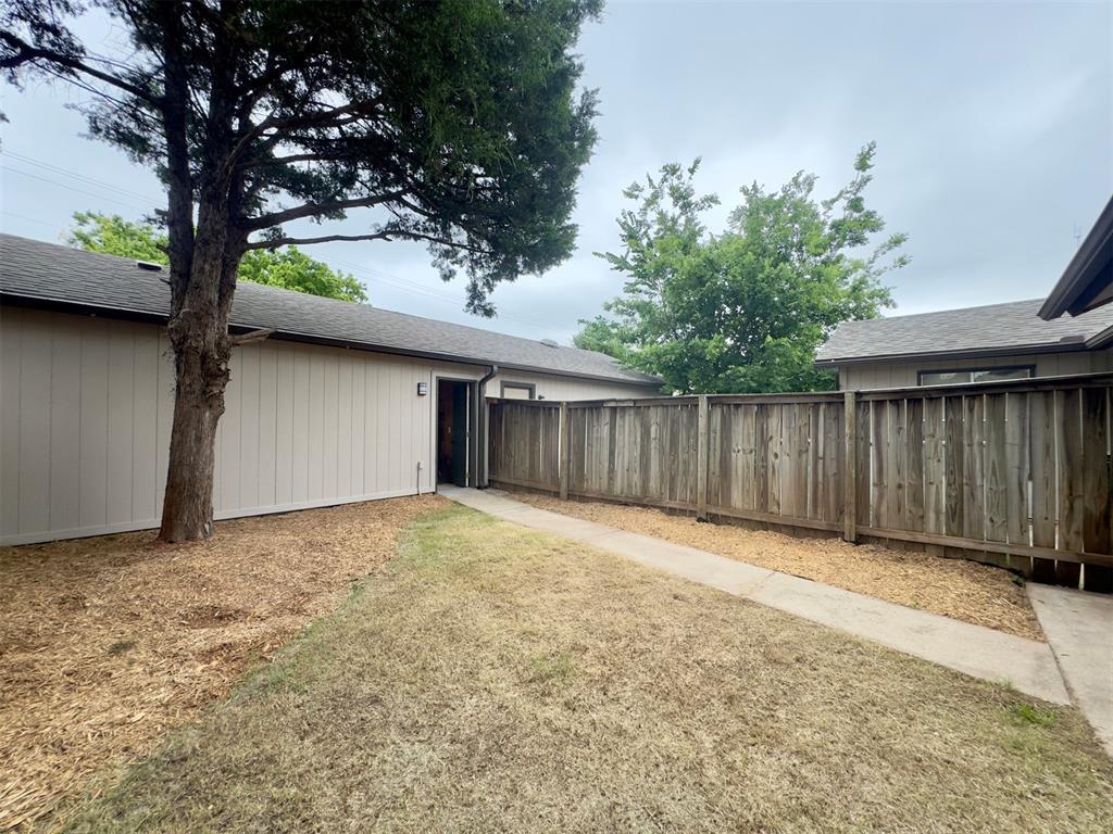 14002 Crossing Way Property Photo 28