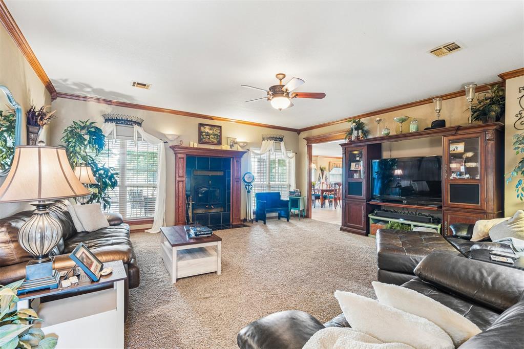 726 Meadow Lark Lane Property Photo 4