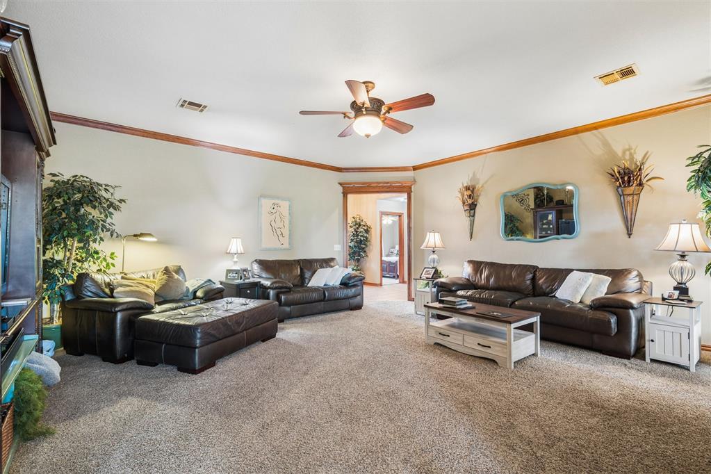 726 Meadow Lark Lane Property Photo 6