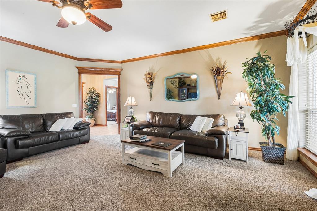 726 Meadow Lark Lane Property Photo 8