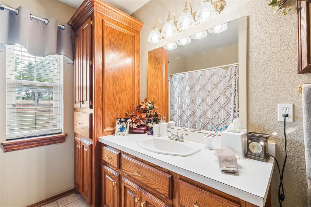 726 Meadow Lark Lane Property Photo 21
