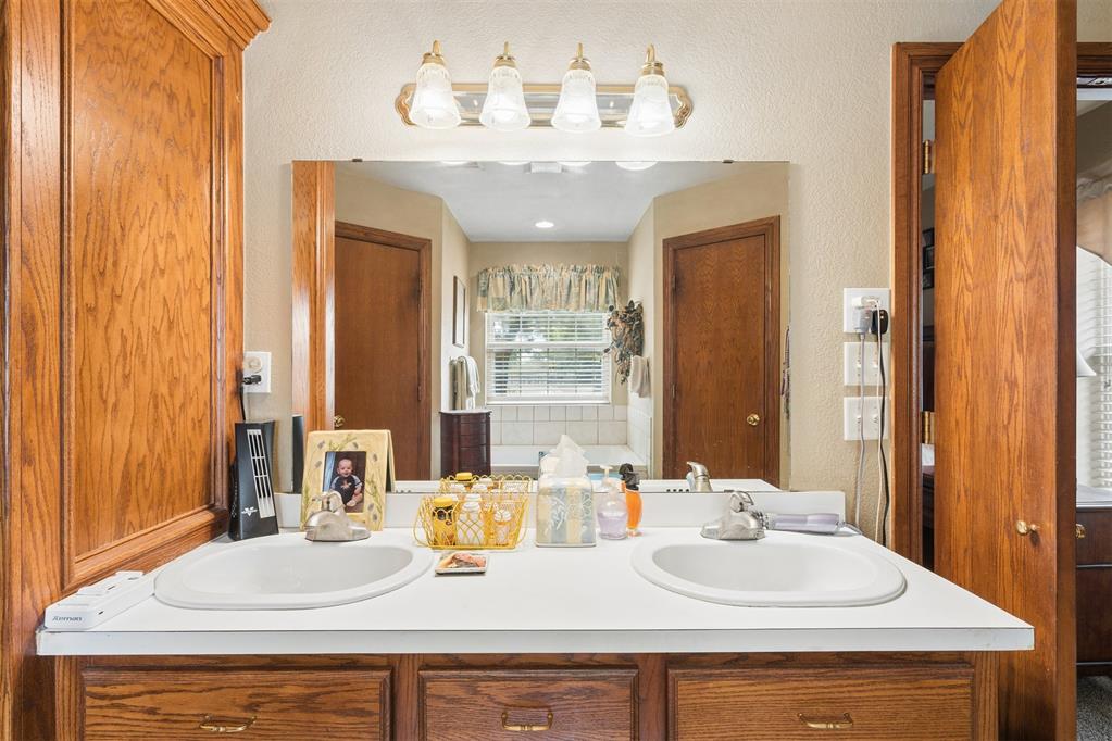 726 Meadow Lark Lane Property Photo 25