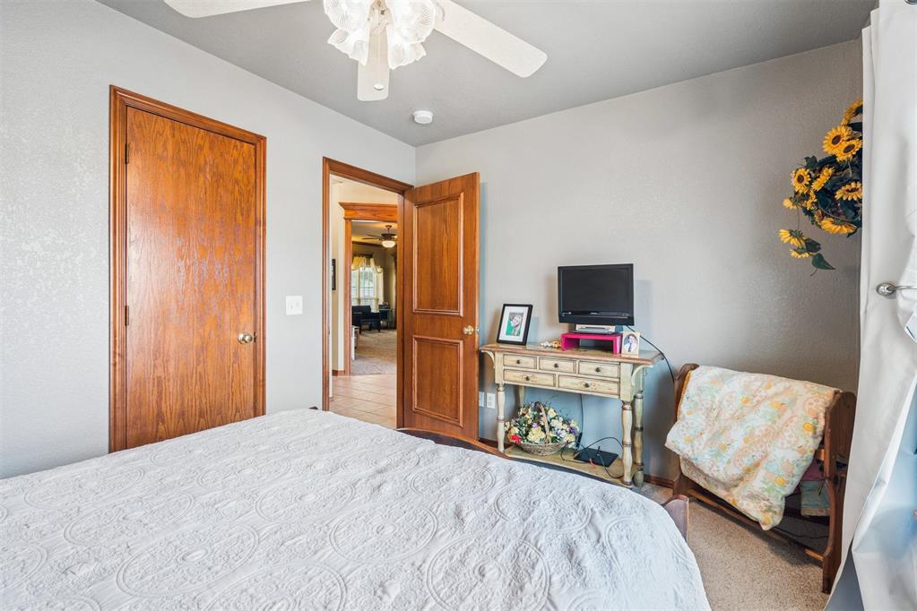 726 Meadow Lark Lane Property Photo 30