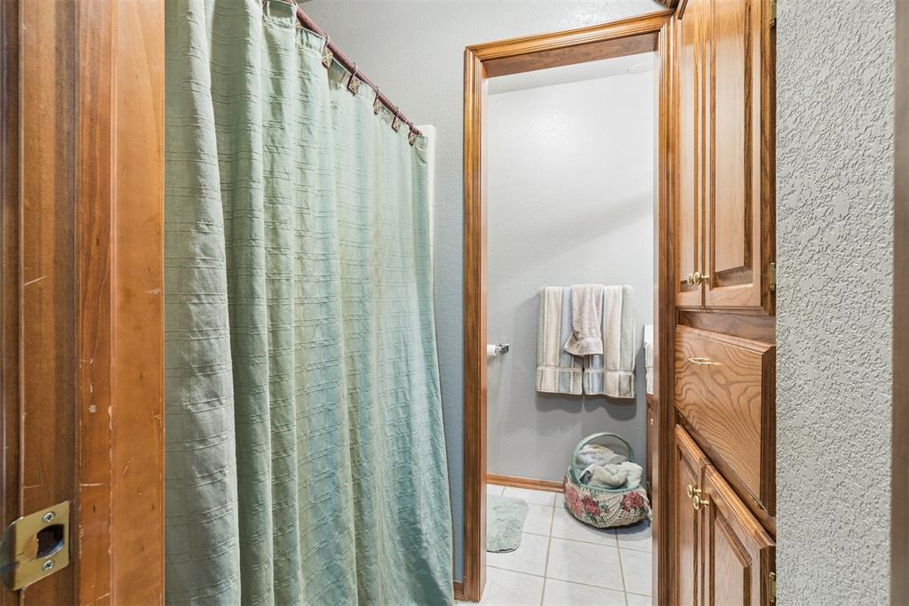 726 Meadow Lark Lane Property Photo 31