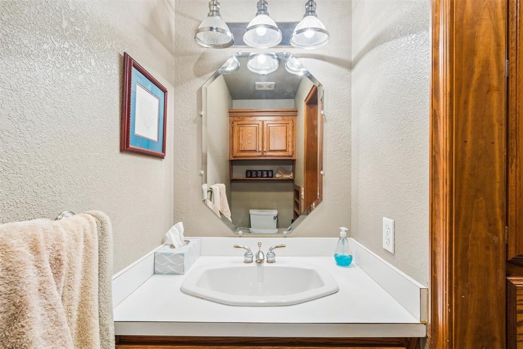 726 Meadow Lark Lane Property Photo 33
