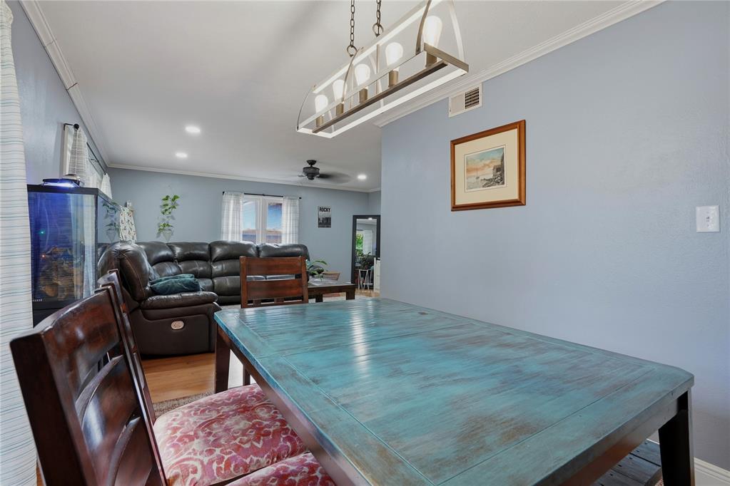 305 W Glenhaven Drive Property Photo 11