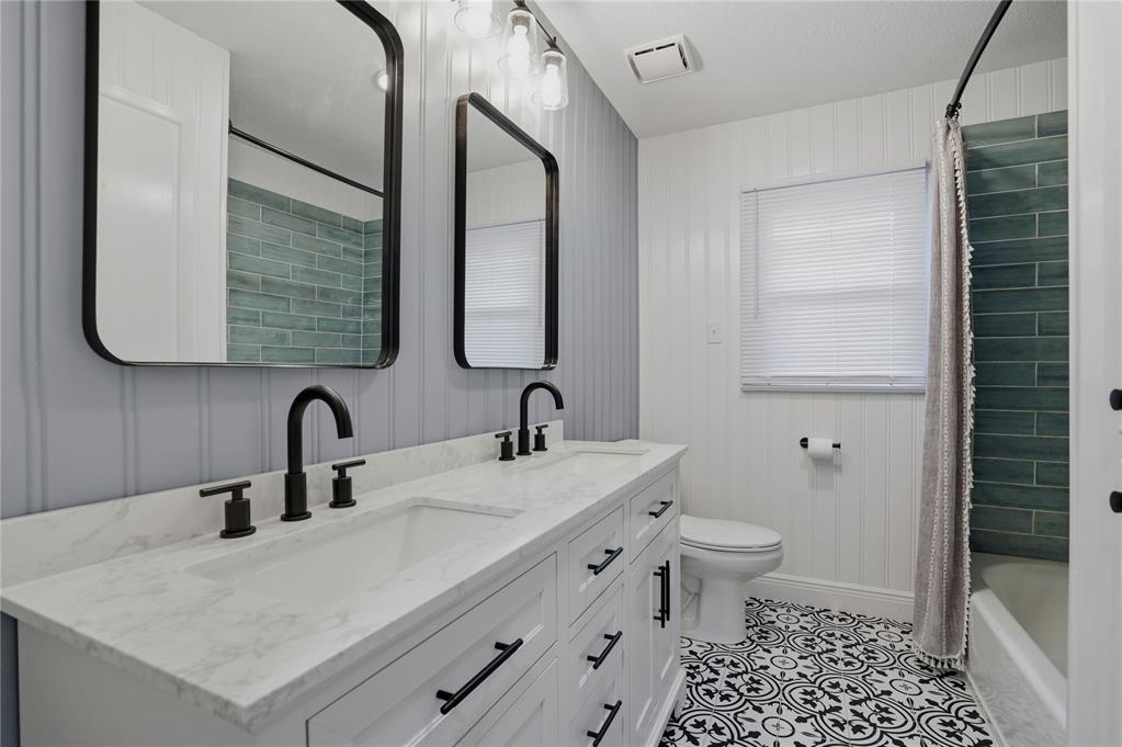 305 W Glenhaven Drive Property Photo 21