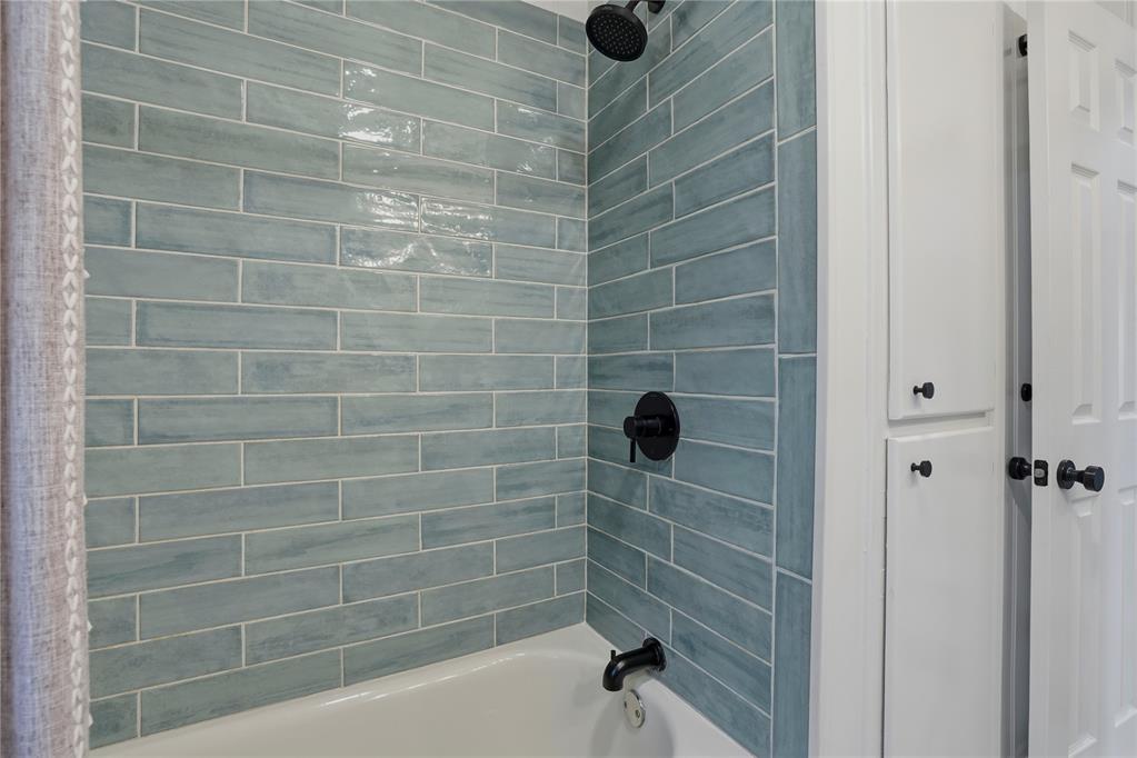 305 W Glenhaven Drive Property Photo 22
