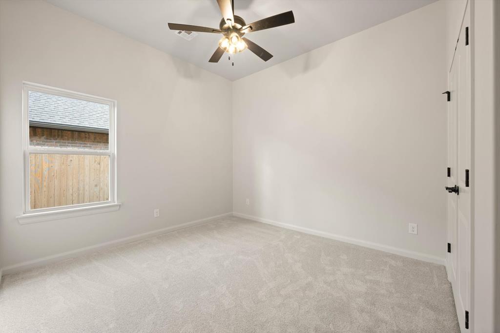 1253638 Property Photo 37