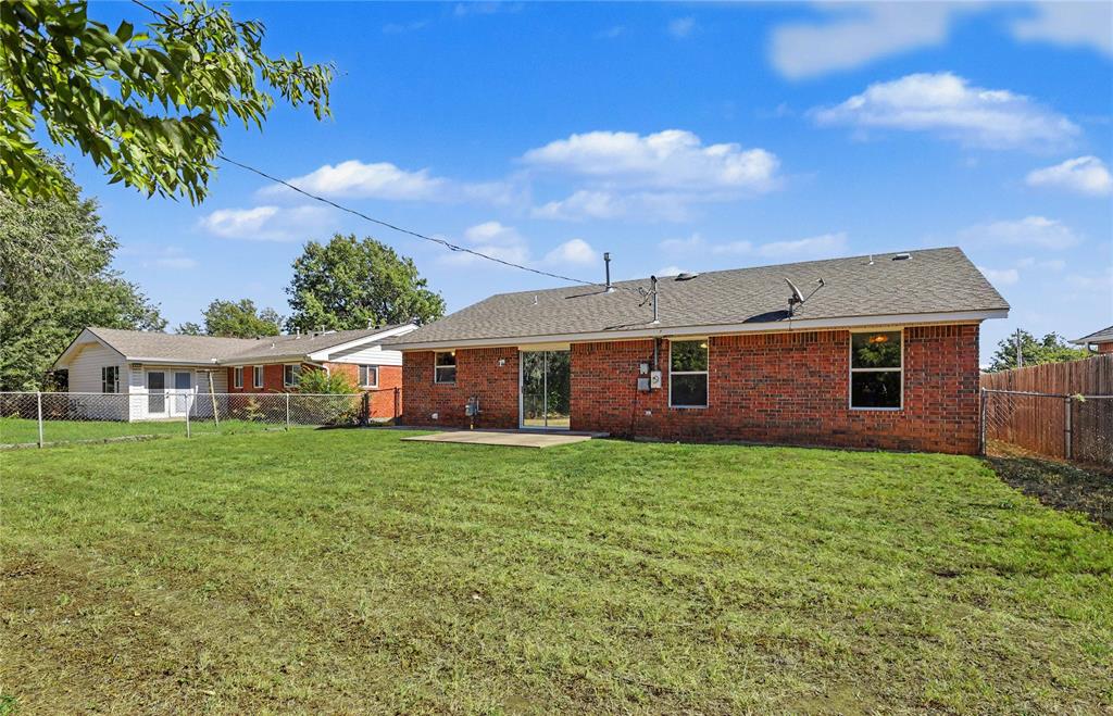 705 Arnold Avenue Property Photo 13