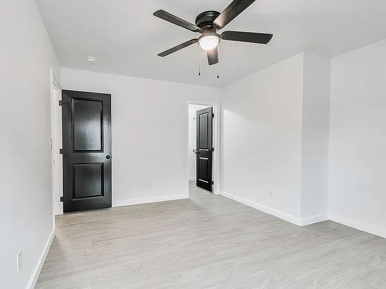 2208 Sw 102nd Place Property Photo 11