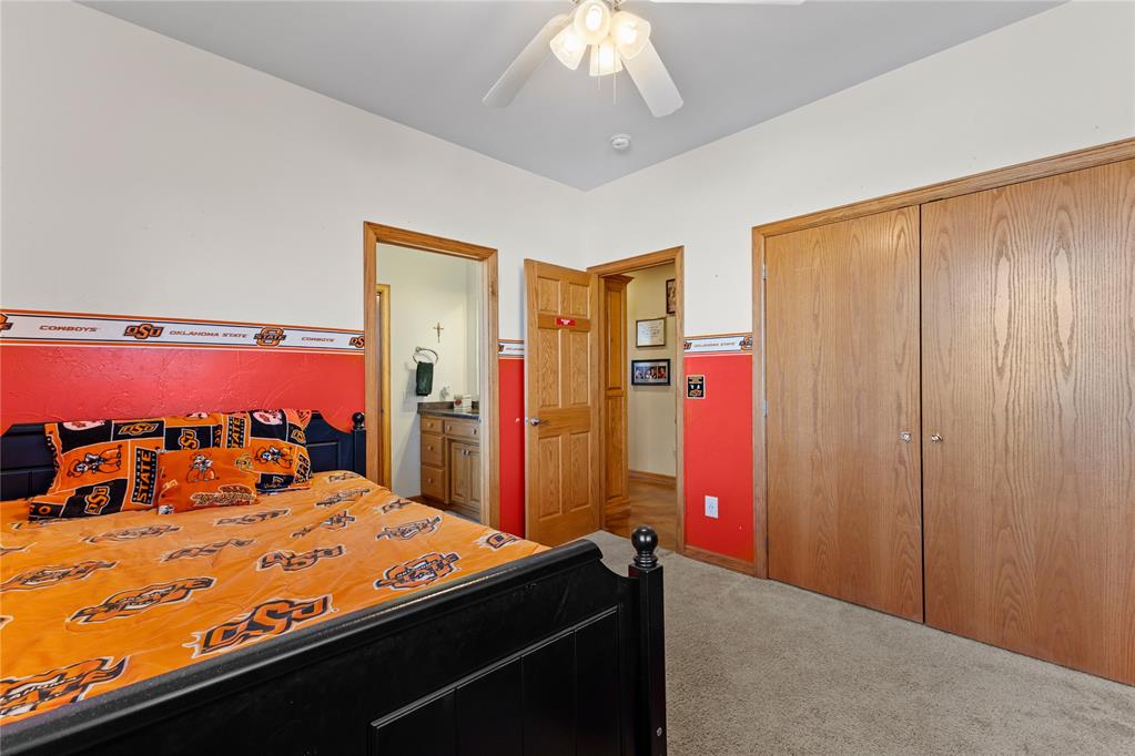 601 Spring Valley Lane Property Photo 25