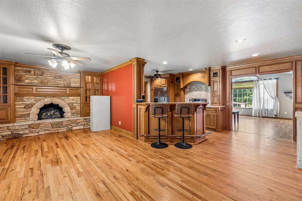 900 N Choctaw Road Property Photo 8