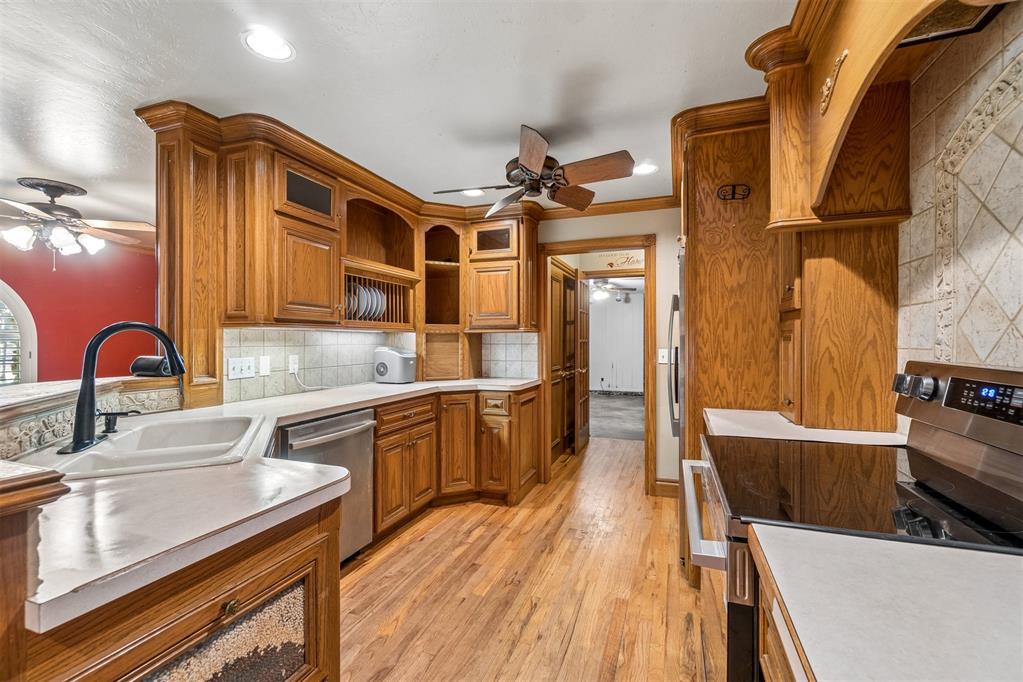 900 N Choctaw Road Property Photo 19